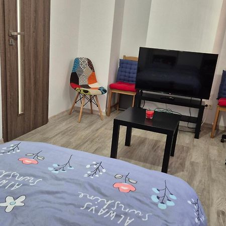 Littlebig Apartment Bucharest Exterior photo
